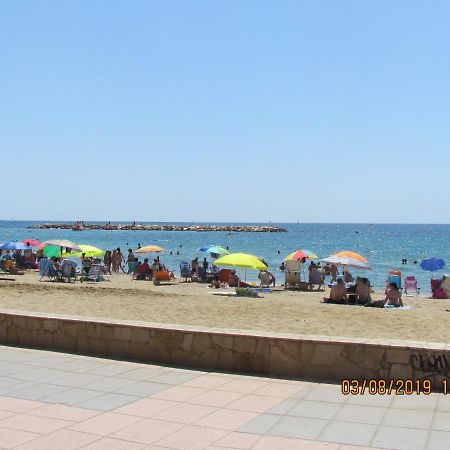 Apartamentos Alquihouse Vilafortuny Камбрілс Екстер'єр фото