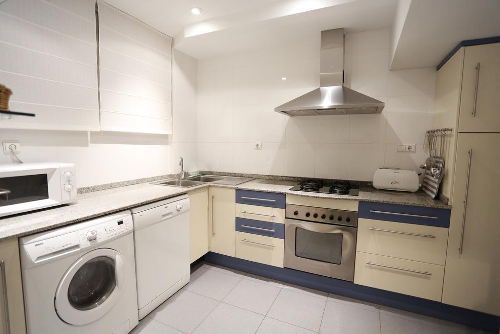 Apartamentos Alquihouse Vilafortuny Камбрілс Номер фото